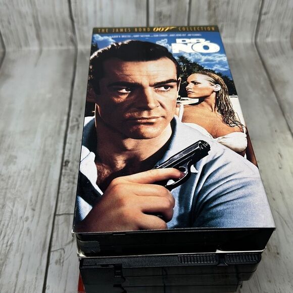 Bond 007 Gift Set Volume 1 VHS 1995 Dr. No From Russia With Love Goldfinger - Picture 4 of 7
